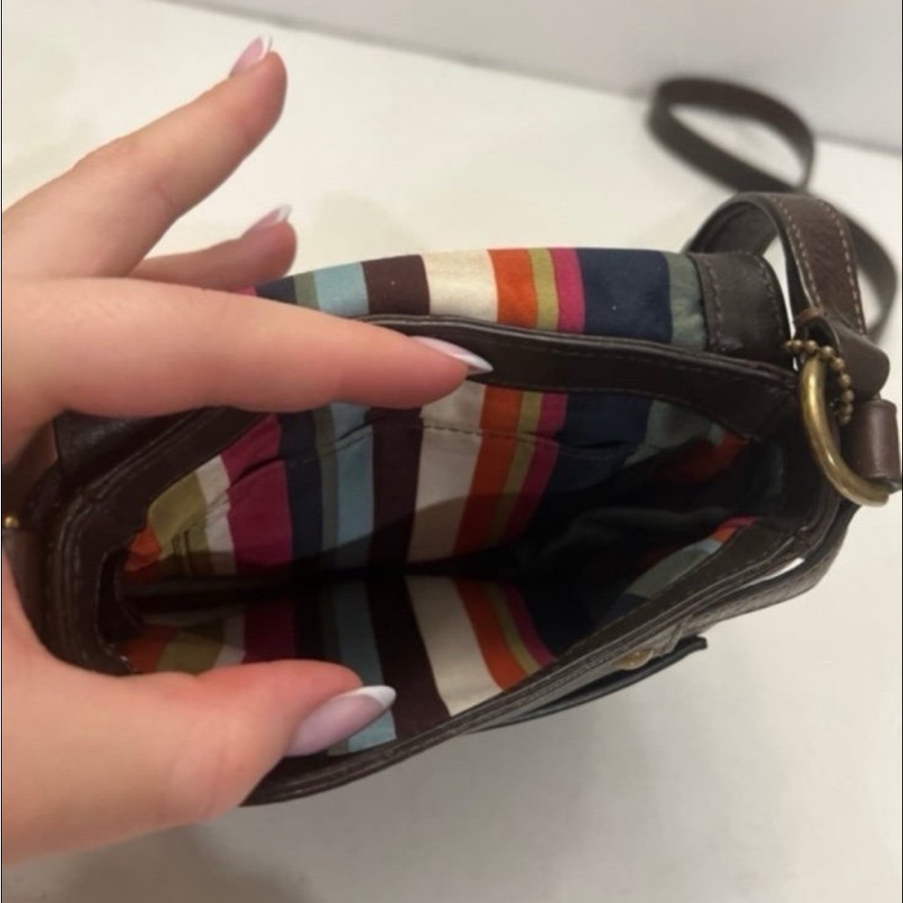 Vintage Coach Small Saddle Leather Crossbody Bag Brown Leather 6x6 in
Multi - Picture 9 of 12